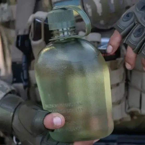 “口渴的代價”——烏克蘭媒體調查烏軍水壺採購腐敗案內幕