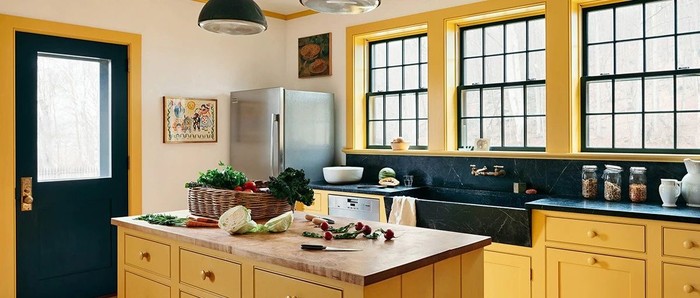 Color Topic | 美麗的黃色房屋，農場般的傳統建築風格