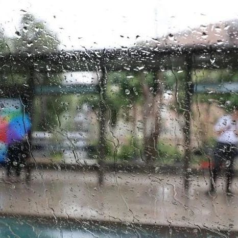 強對流天氣影響山東！濟南有全市性降雨，部分地區中雨+雷電，大風黃色預警