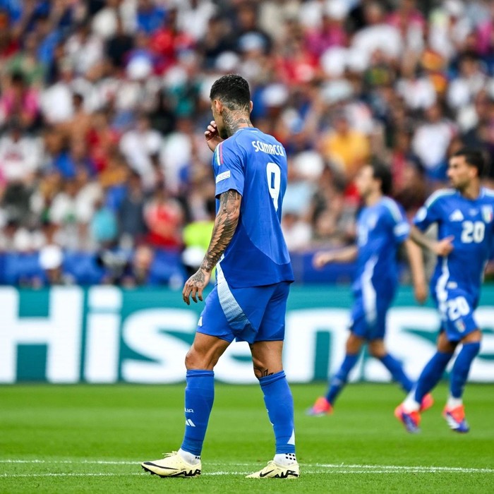 歐洲盃衛冕冠軍潰敗出局，意大利緣何墮落至此？