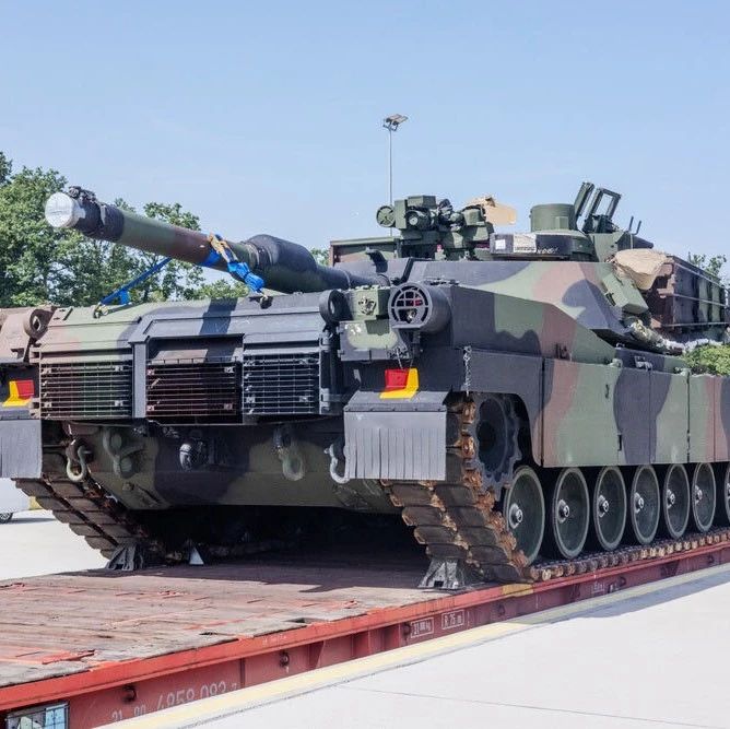 美軍第一批M1A2坦克運抵波蘭儲備基地 將大幅提高快速部署能力