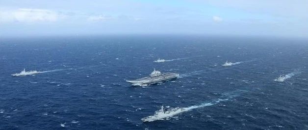 戰力提升5倍！遼寧艦攜殲-35返回青島母港 從訓練艦升級為戰鬥艦
